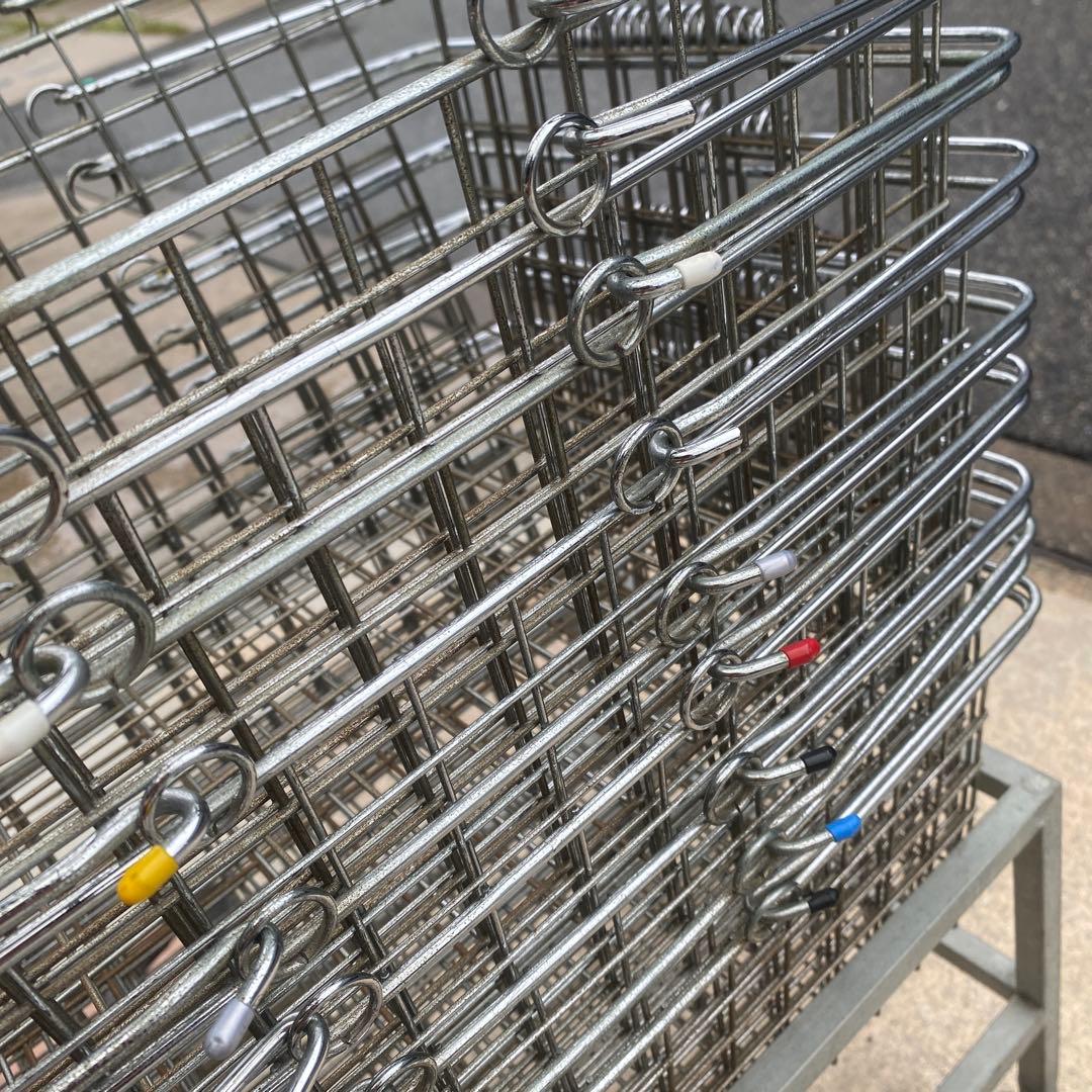 キャスター付き　スチールラック　おしゃれ　レトロ