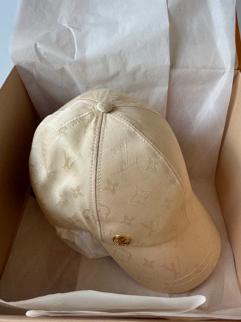 【美品】ルイヴィトン キャップ LVマイン モノグラム ベージュ 箱付
