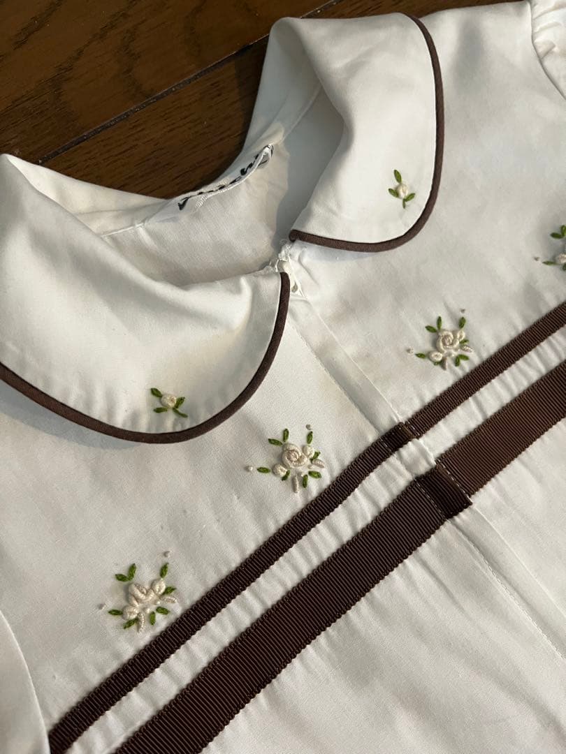 荻窪七里　刺繍　フロントジップ　春夏ワンピース 120 七里久美子　お受験