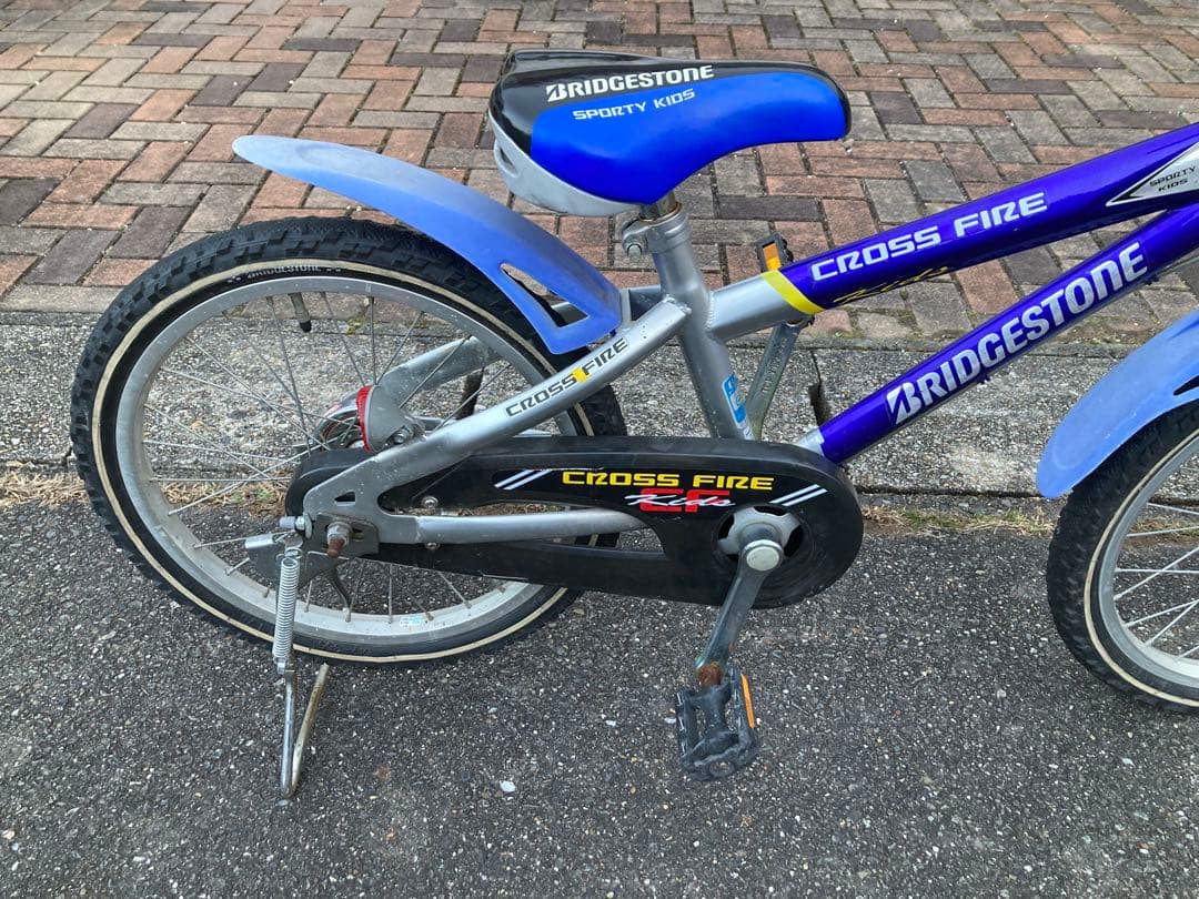 BRIDGESTONE CROSS FIRE クロスファイヤーキッズ　18インチ
