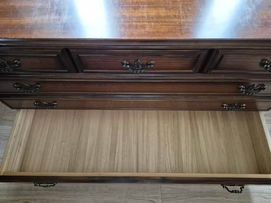 カリモク家具 コロニアルチェスト アンティーク家具 キャビネット