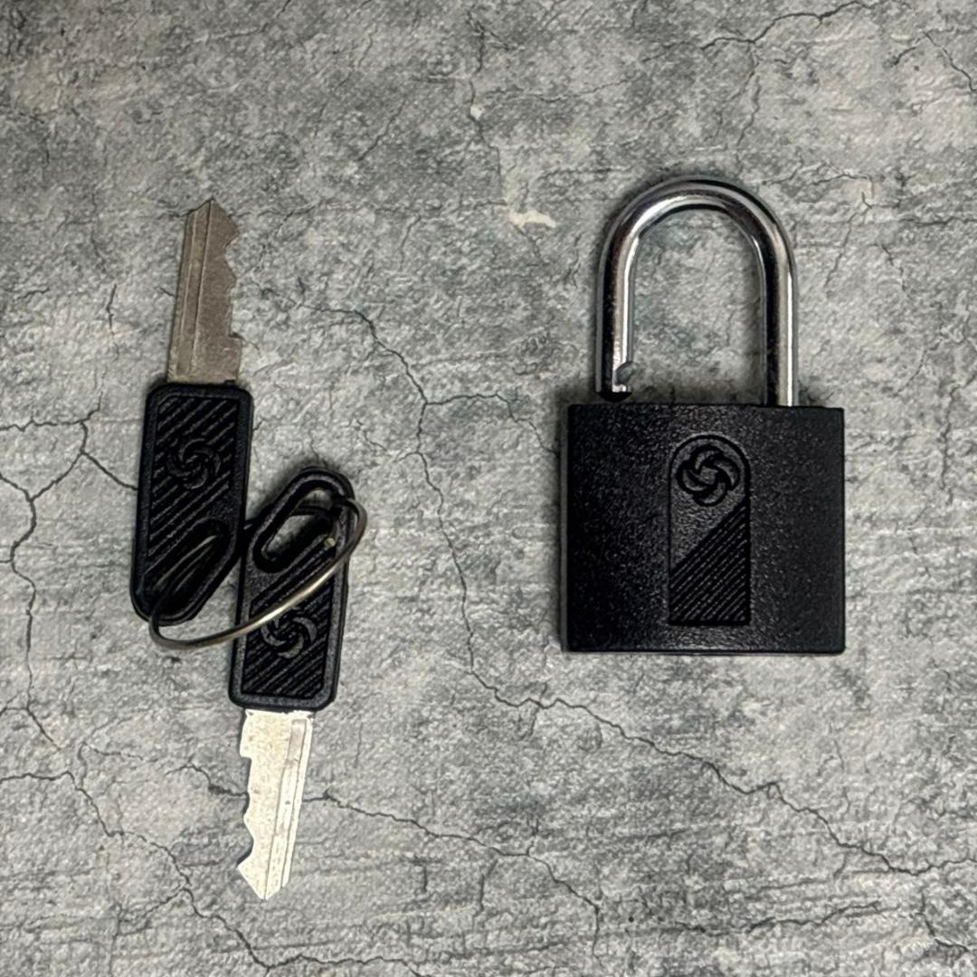 【極美品】Samsonite ガーメントバッグ　大型　送料無料　匿名配送