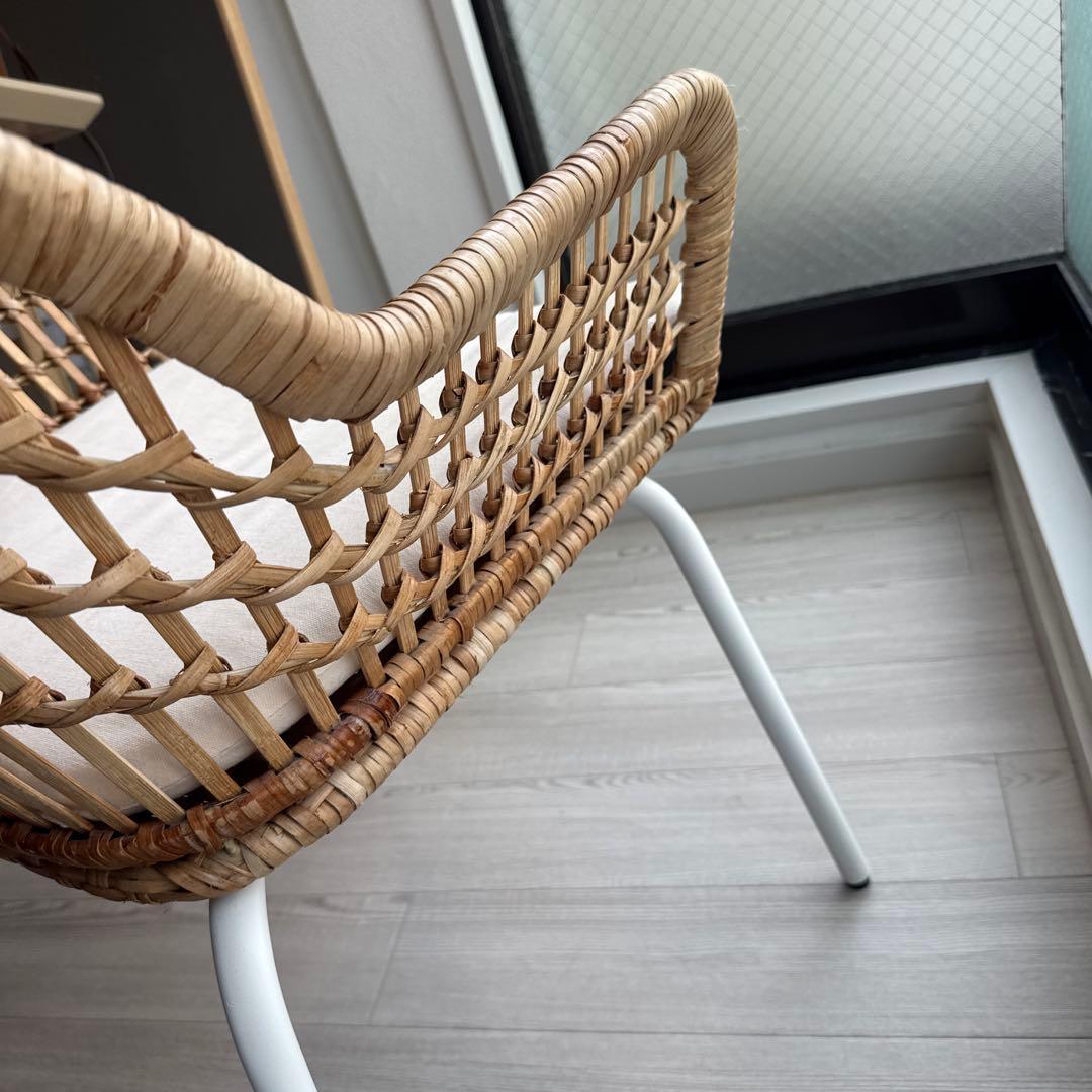 ニルソーヴェ ikea 椅子