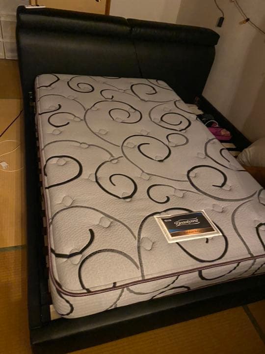 シモンズ ゴールデンバリューピロートップ　セミダブル