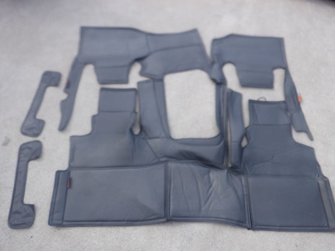 ユーアイビークル 200 ハイエース エンジンルームカバー エンジンカバーマット