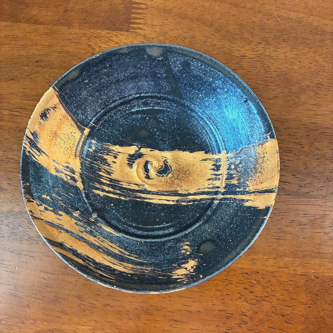 【一点物】作家物 金彩 黒陶 浅鉢 大胆な金箔 景色が美しい器 和モダン