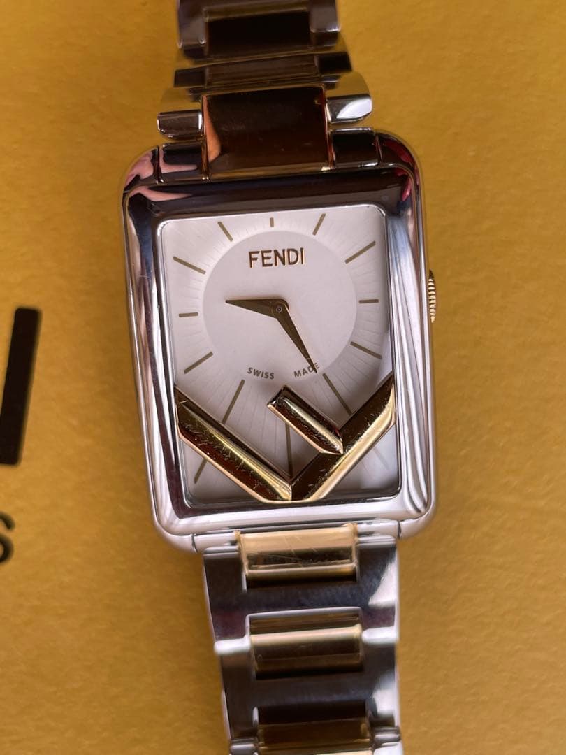 フェンディ時計　正規店購入