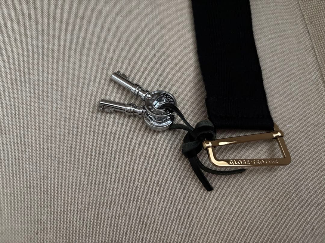 グローブトロッター　センテナリー　スモールキャリーオン　2輪