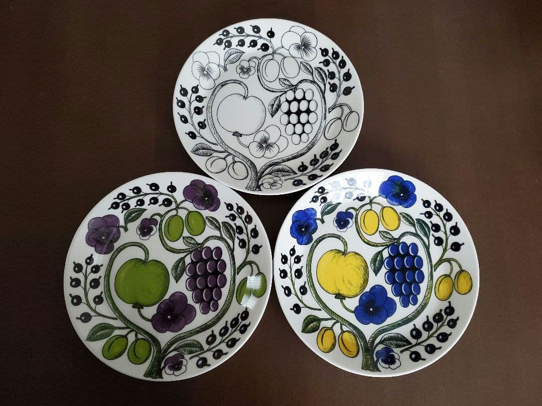 未使用　ARABIA　アラビア　パラティッシ　お皿　21㎝　3枚セット