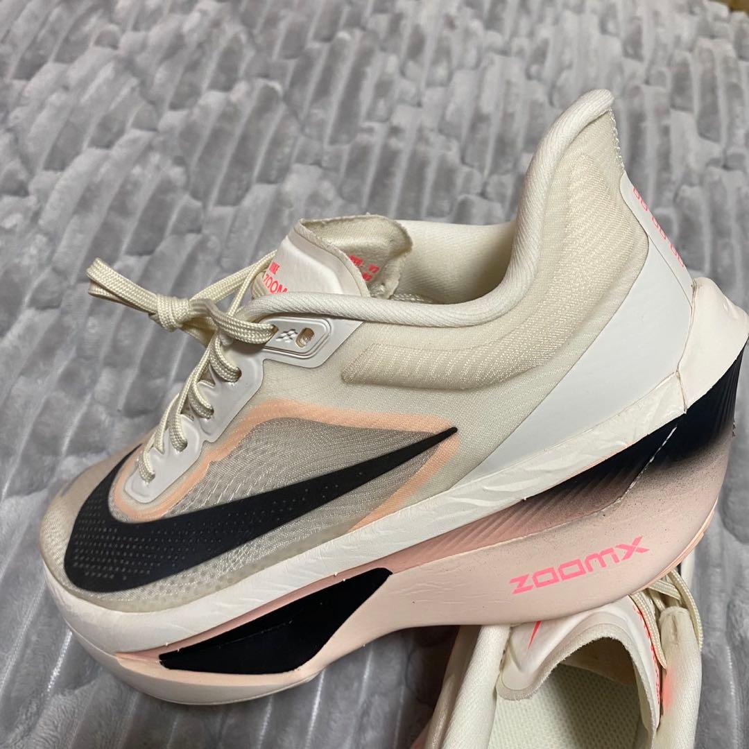 新品 ナイキ ズームフライ 6 23.5㎝