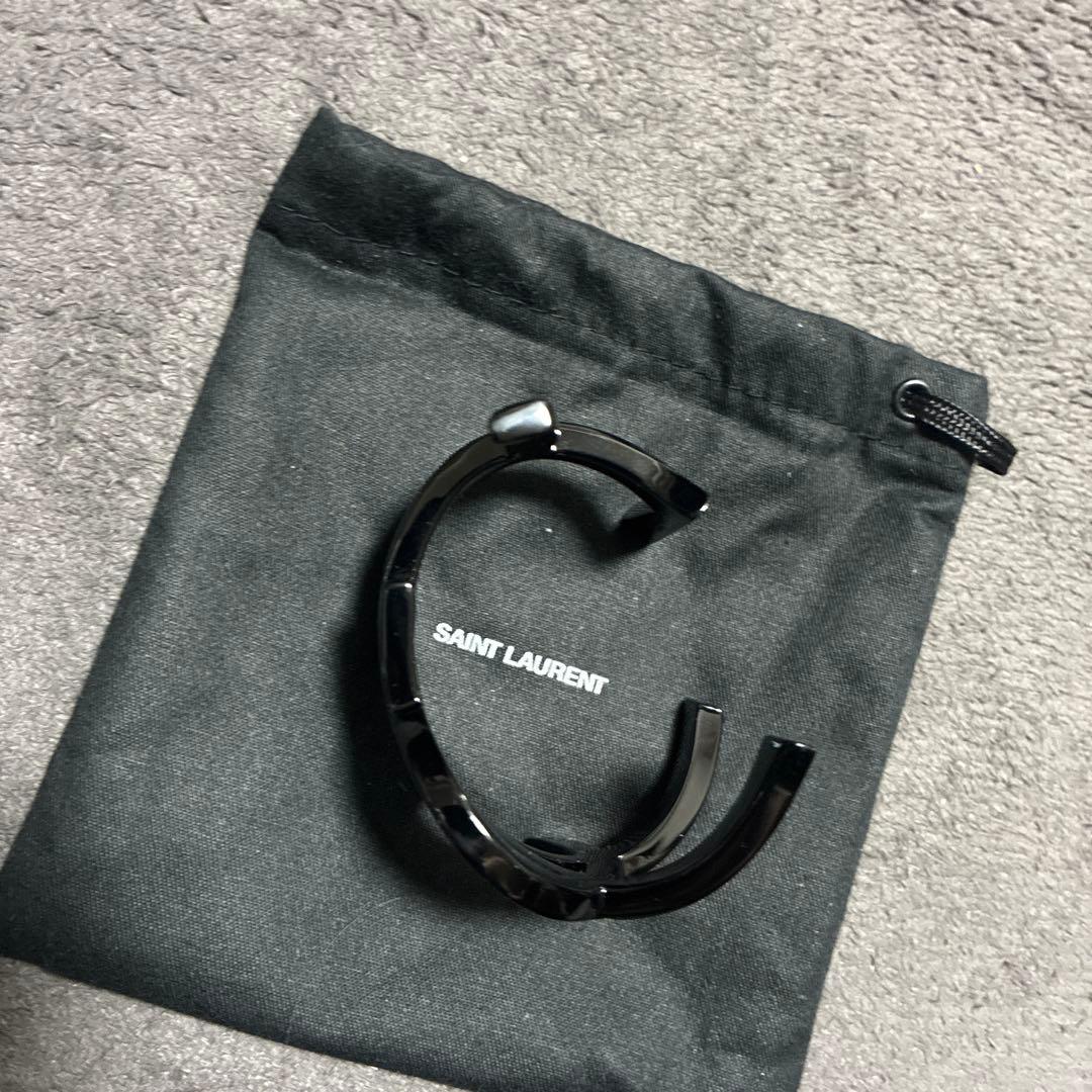 サンローラン　カサンドラ　ロゴ　ysl バングル　ブレスレット　0710