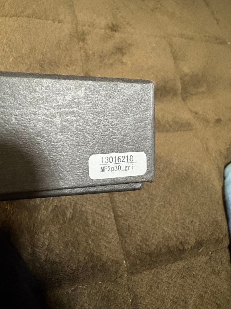 【使用半年】m+ エムピウ ミッレフォッリエⅡ P30 グリージョ 正規品