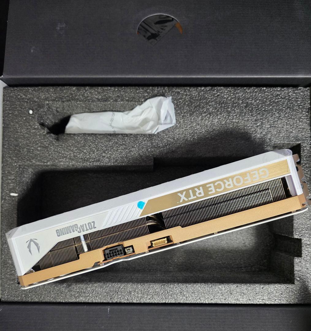 ZOTAC GAMING GeForce RTX 5090 ジャンク