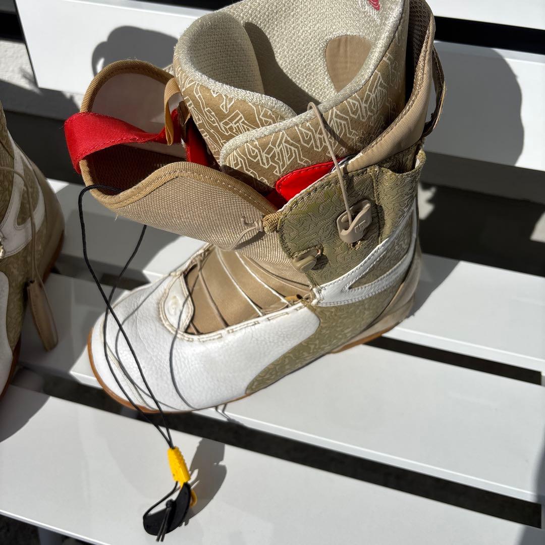 BURTON G JORT 76 スノーボードブーツ 男性用 28.0