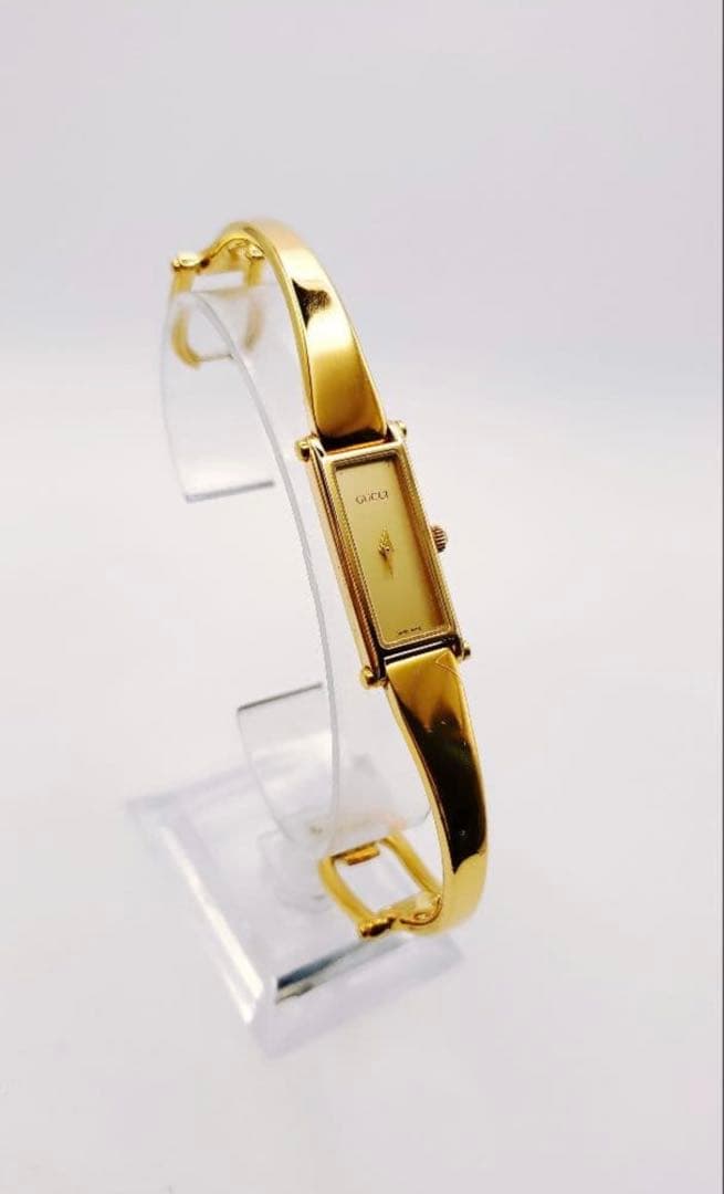 GUCCI 1500L ゴールド バングルタイプ腕時計 レディース