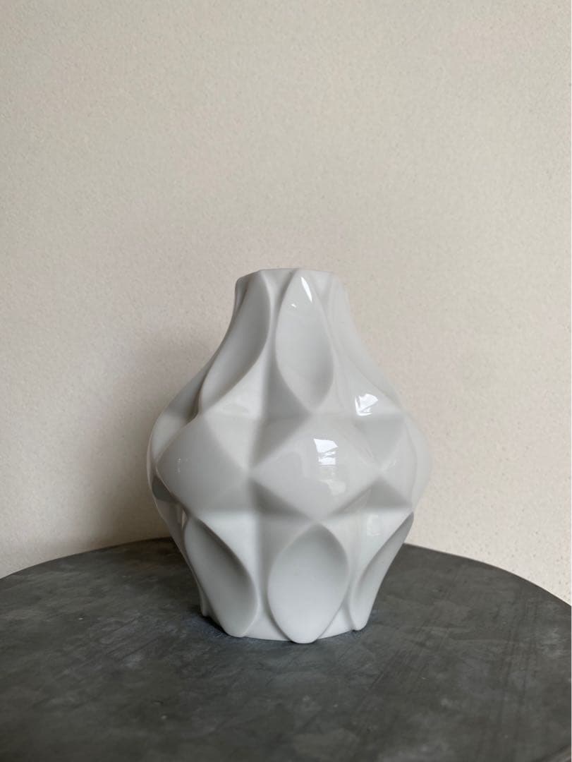 ドイツ アンティーク ビンテージ 単色 白 小瓶 花瓶 フラワーベース 希少美品