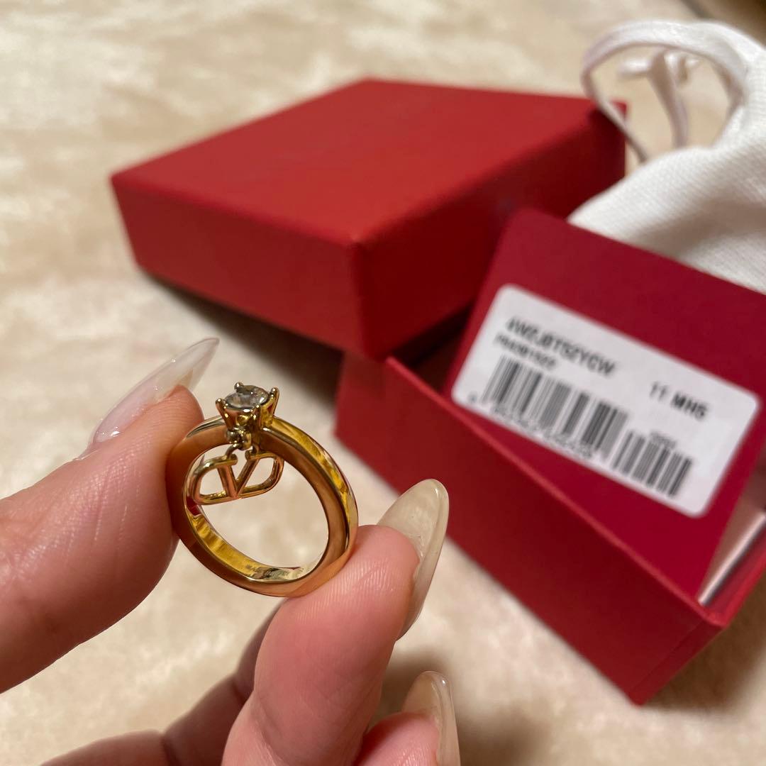 ーharukaーVALENTINO GARAVANI リング メタル