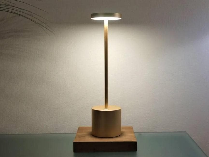 LAC☆Sunflower 海外輸入品 ゴールド テーブルランプ 充電式