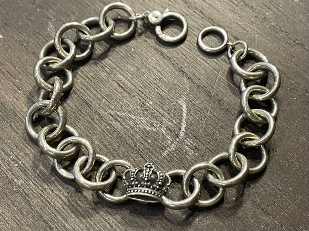 ジャスティンデイビス　クラウンモチーフ チェーンブレスレット