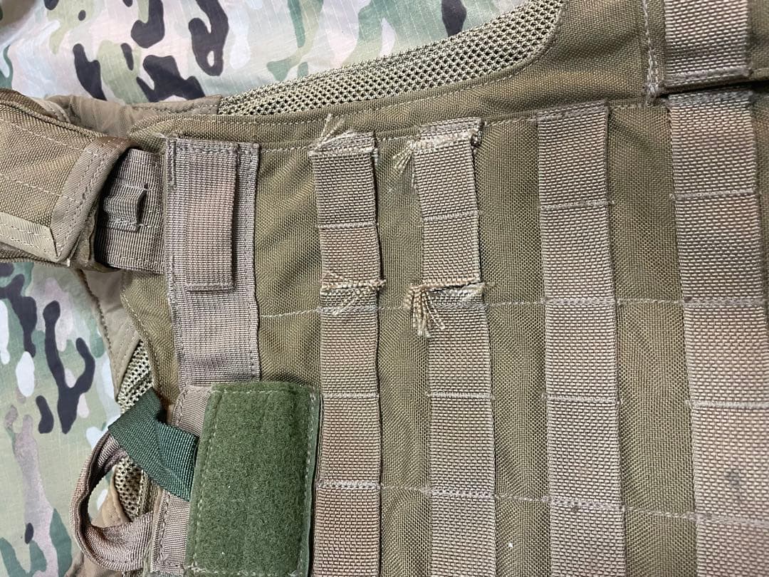 実物 米軍放出Eagle Industries mar-ciras M71