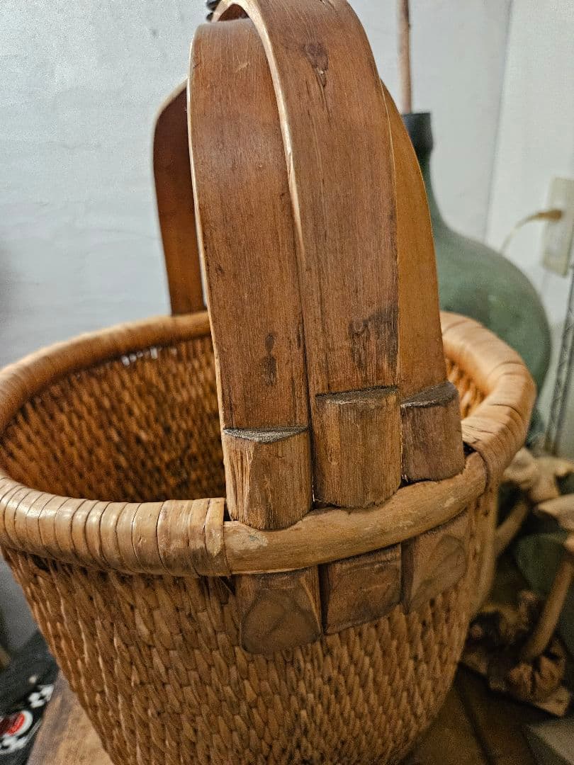 籐　竹　バスケット　かご　中国　柳籠　古民具　昭和レトロ　ヴィンテージ　アンティ