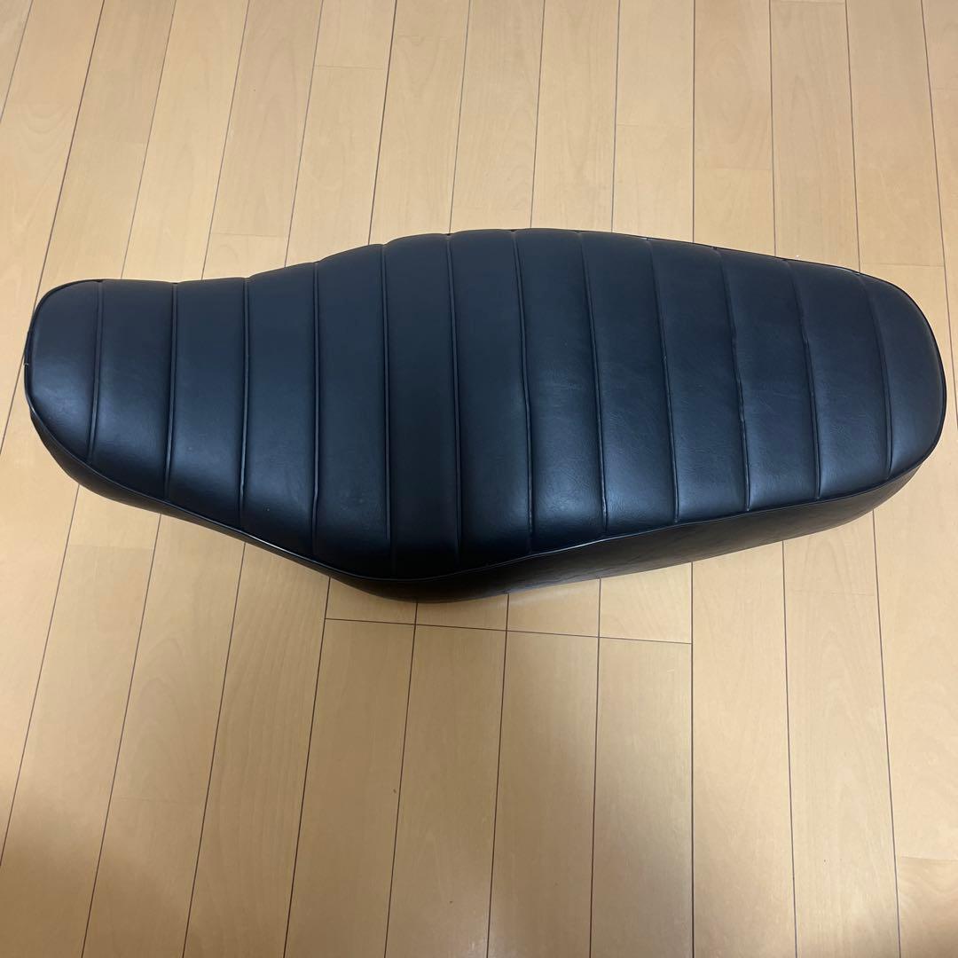 w800 ストリート　純正シート