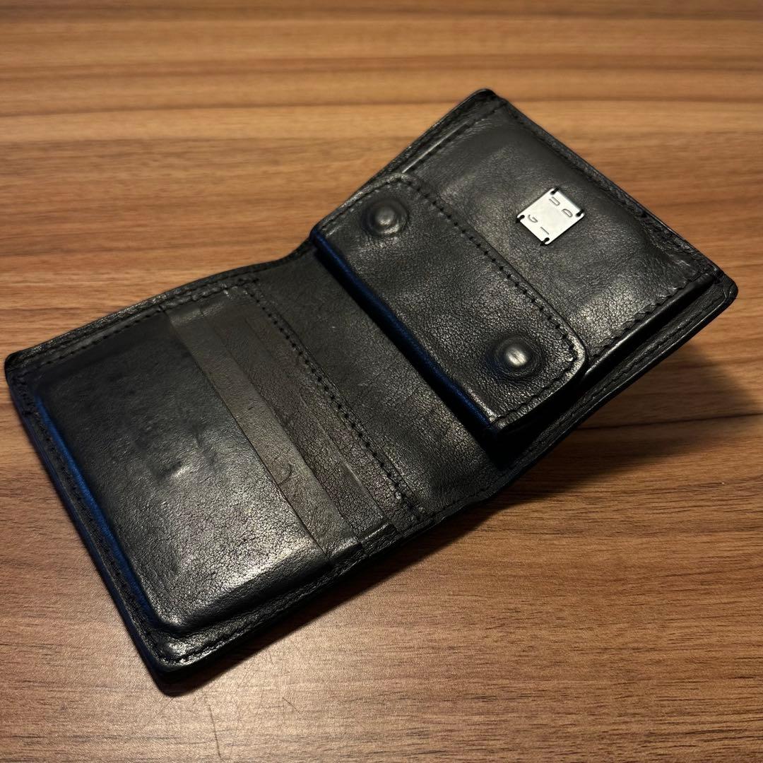 GUIDI 二つ折り財布 PRESSED KANGAROO カンガルーレザー