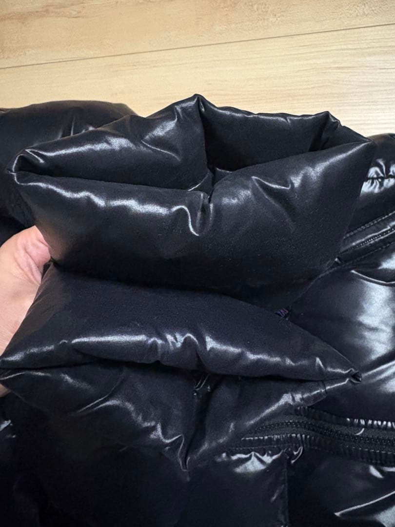 【値下げ】モンクレール　ロングダウン　フードボタン１つ紛失　ブラック　黒　モカ