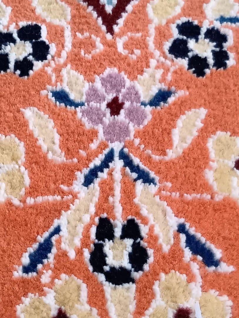 ペルシャ絨毯　ナイン　座布団　手織り　イラン　ハート(1)