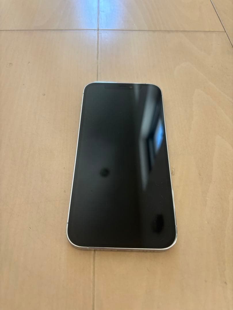 Apple iPhone 12 Pro ホワイト 本体