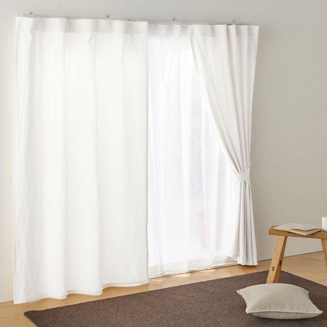 無印　綿洗いざらし平織りノンプリーツカーテン　オフ白　２枚セット