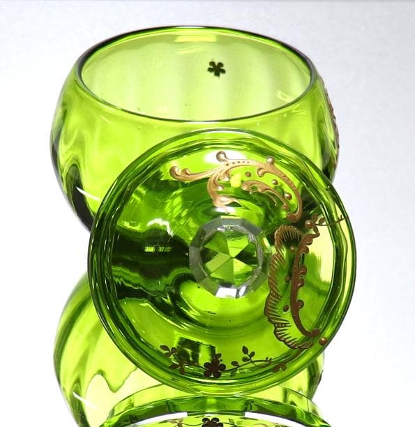 オールド・バカラ 激レア グリーン 金彩盛り上げ蓋物 春海商店 宝石箱 小物入れ