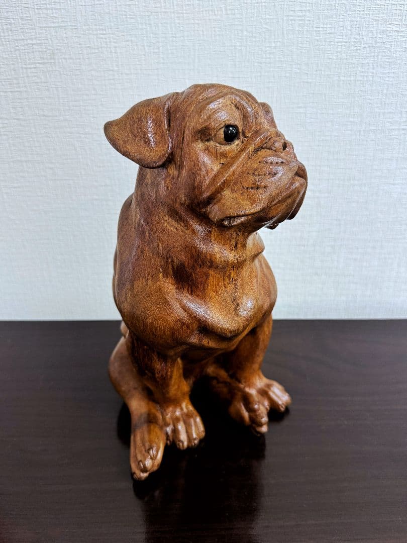 スワールウッド　天然無垢材　パグ　木彫り　手彫り　犬の置物　ハンドメイド　木製