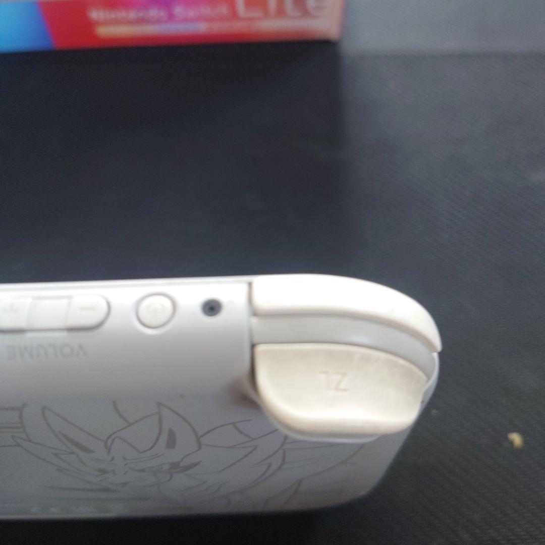 【ジャンク品】Nintendo Switch Lite ポケモンデザイン 箱付き