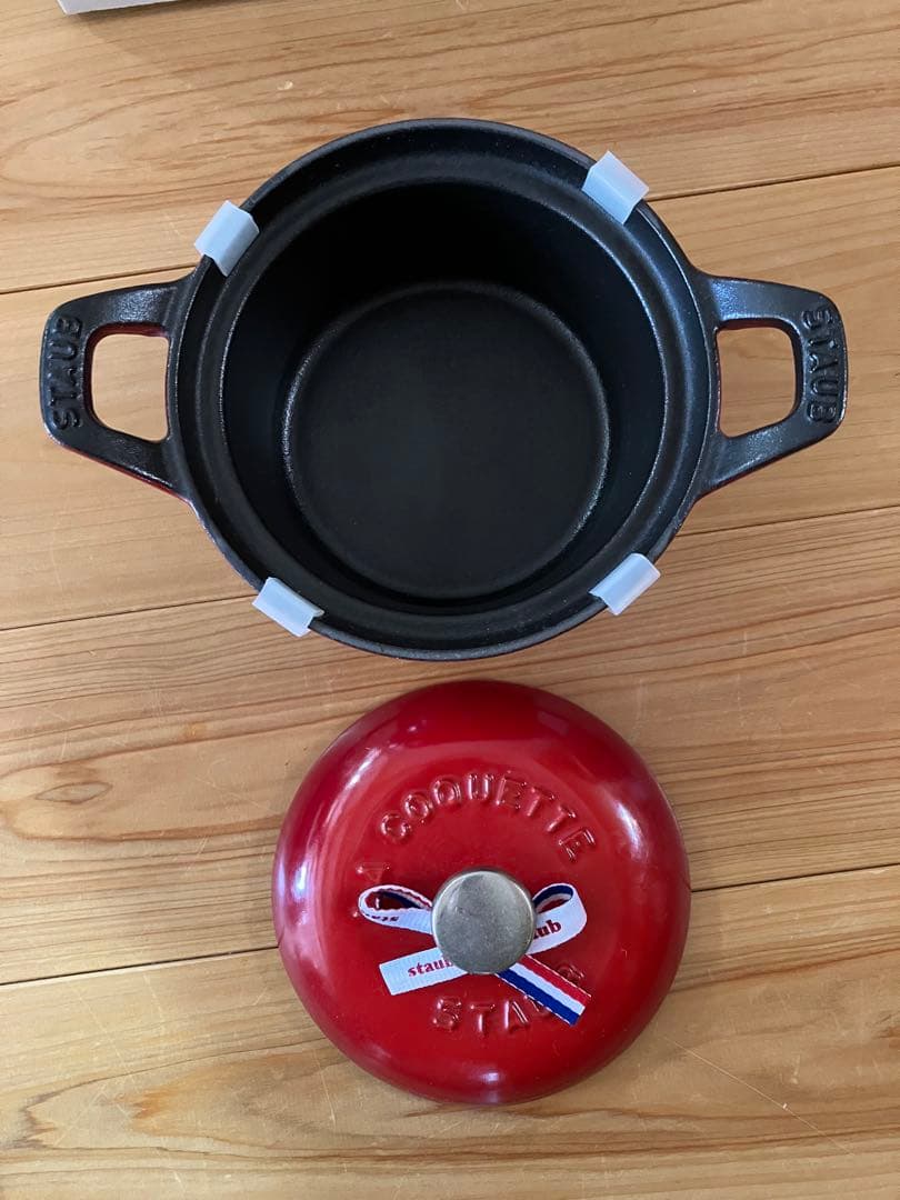 ヴィンテージシリーズR　チェリー　STAUB ストウブ　ココット　12cm