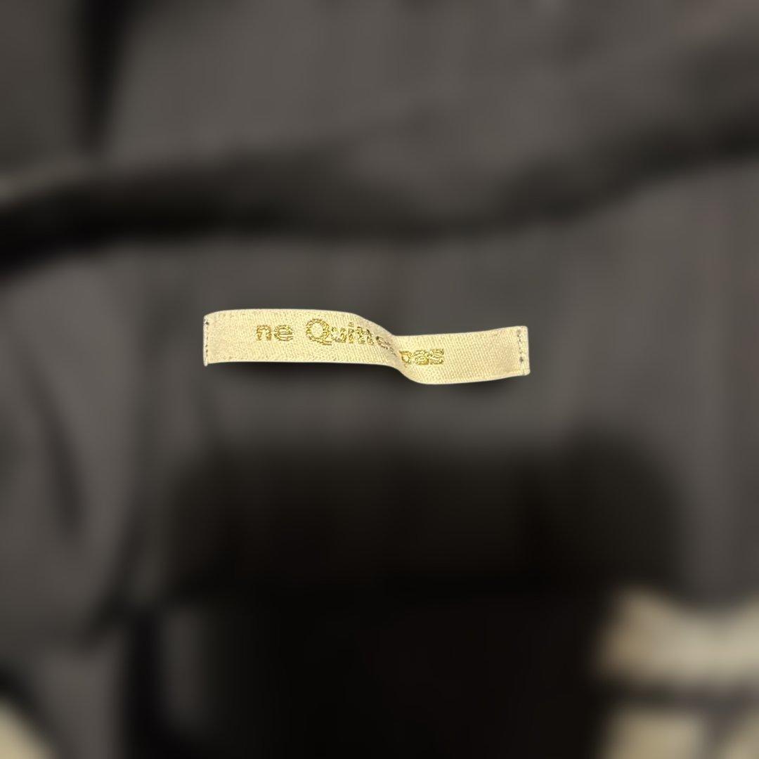 ヌキテパ　黒ワンピース