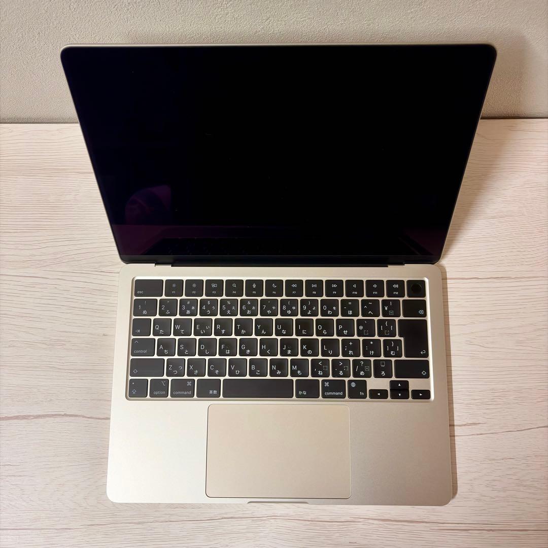 【バッテリー98%】MacBook Air M2, 2022/8GB 256GB