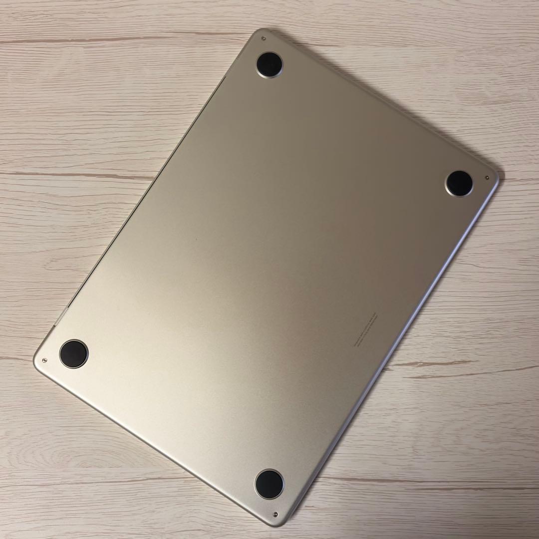 【バッテリー98%】MacBook Air M2, 2022/8GB 256GB