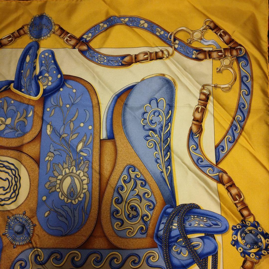 エルメス　Hermès　大判スカーフ　カレ90　フェスティバル　イエロー