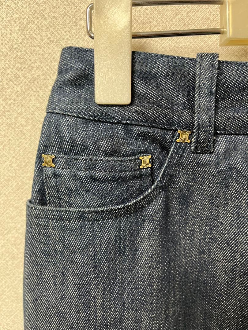 2/2までの出品です。C EＬI N E セリーヌ　デニムスカート　 セミタイト
