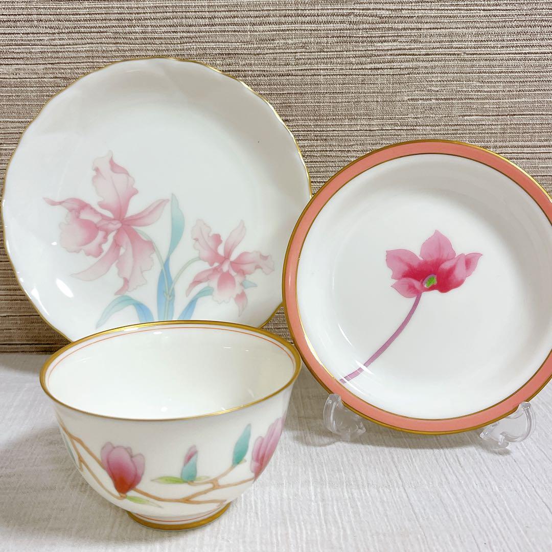 3種✨15点セット【未使用】香蘭社 ピンク 湯呑み プレート 銘々皿 金彩