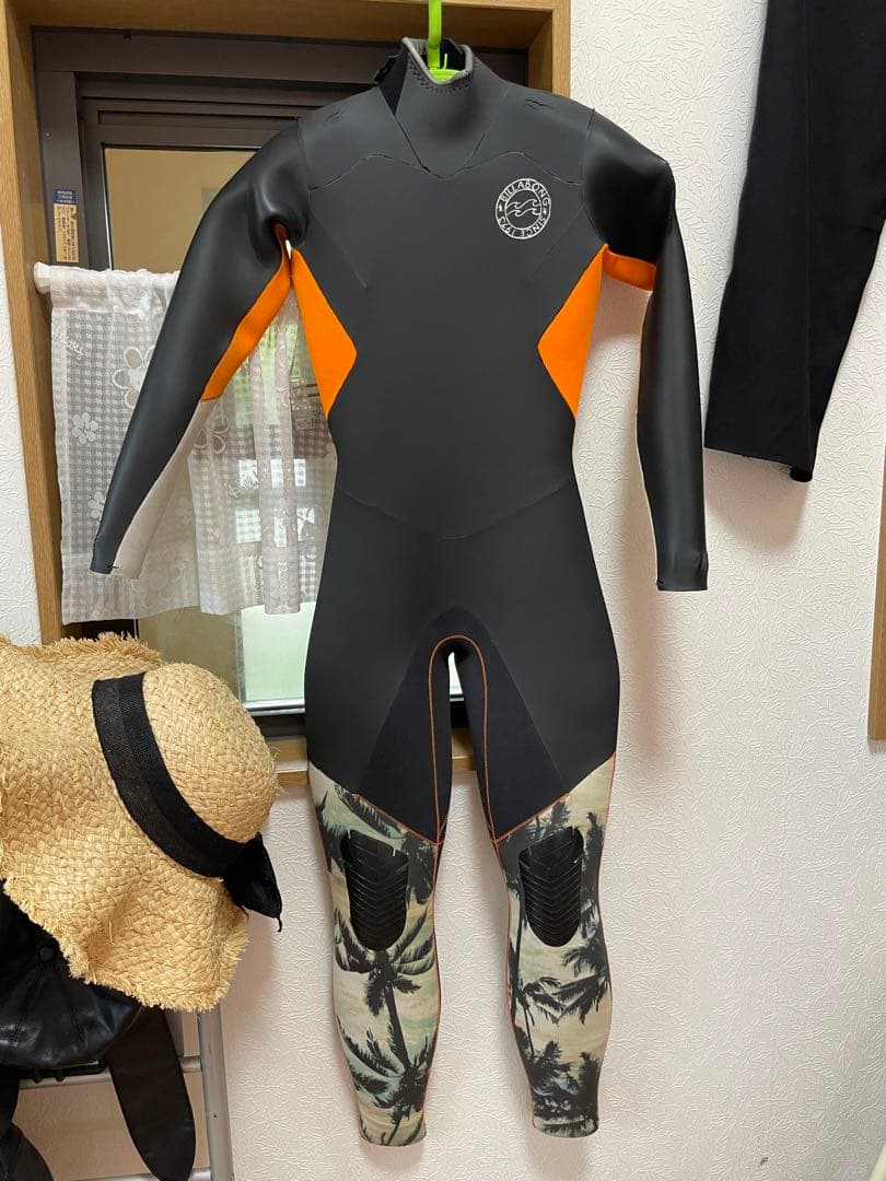 ビラボン　ウェットスーツ