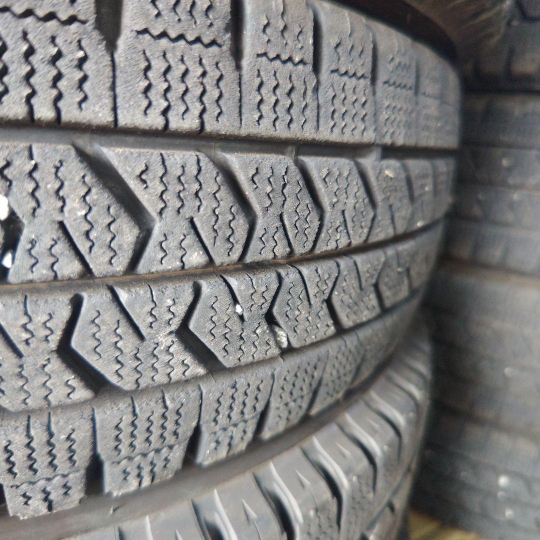 BRIDGESTONE BLIZZAK 205/70R16 LT 2024年製