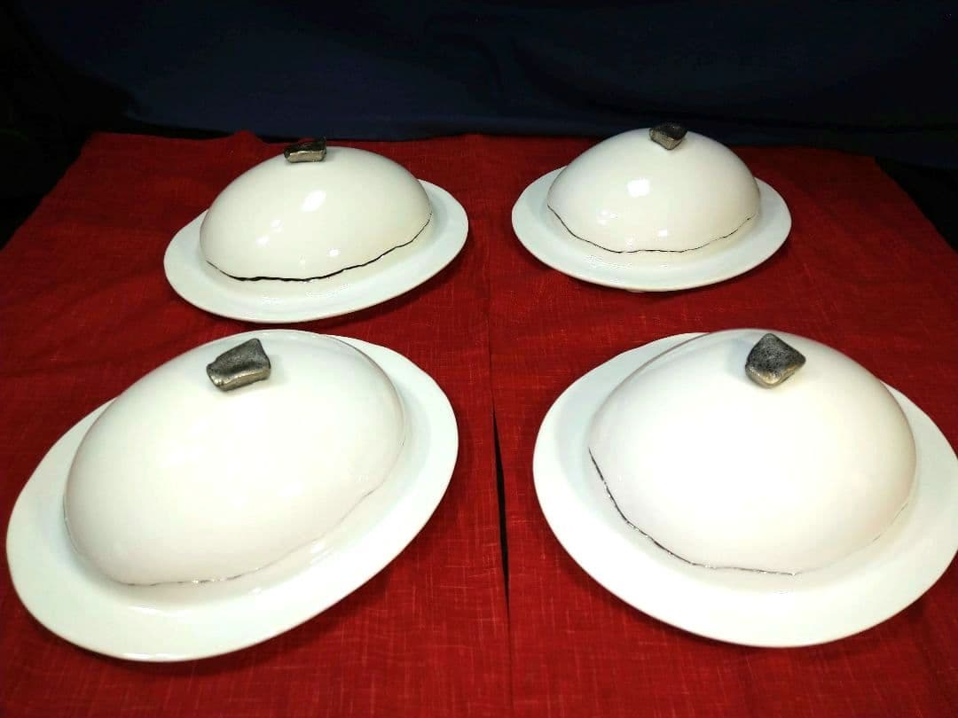 ♥高級レストラン・ホテル風・ディスプレ用⬛銀彩【蓋付きドーム型・デザイン３皿】