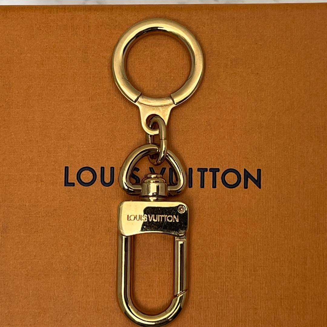 ルイヴィトン M62698 アノクレ キーリング チャーム ゴールド