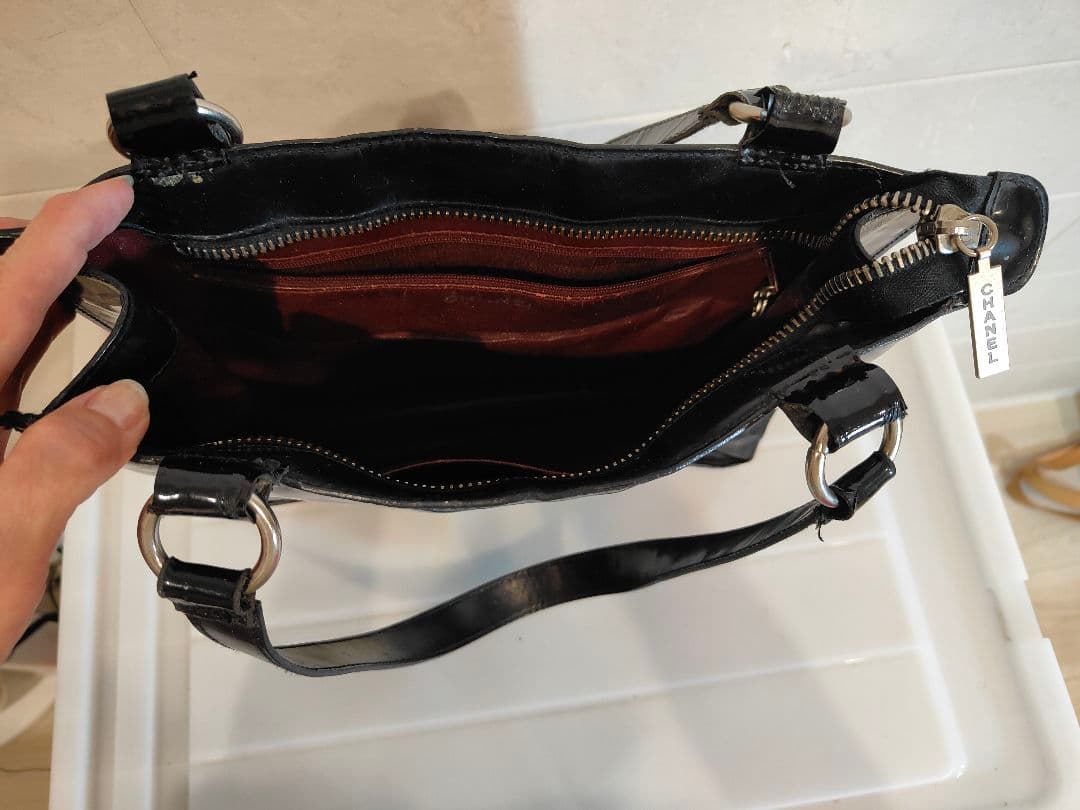 太陽様　CHANEL シャネル ブラックレザー トートバッグ ショルダーバッグ