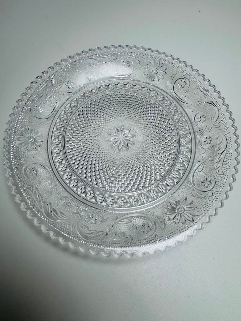 バカラ　アラベスクスモールボウル&プレートセット　各2点✨