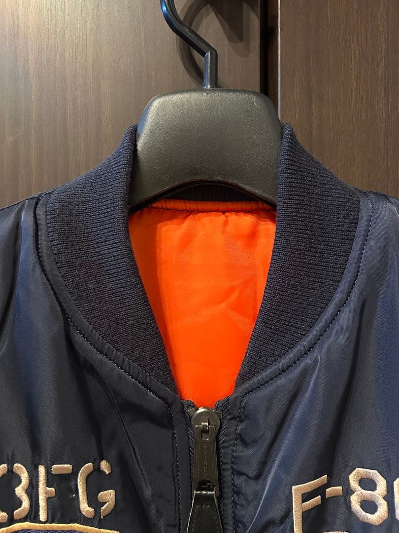 AVIREX/ アヴィレックス　MA-1 フライングシャーク　ロイヤル　Mサイズ