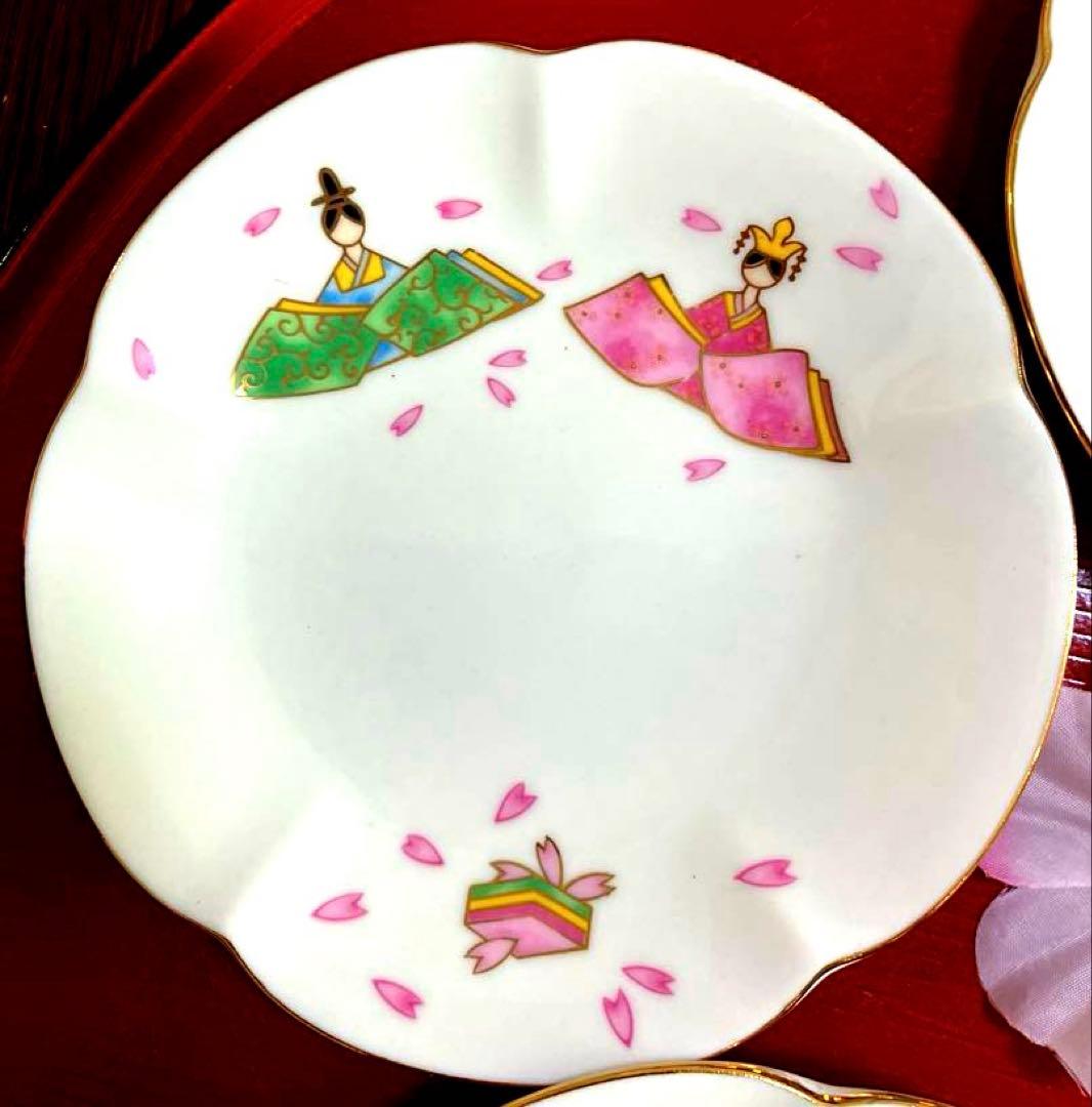 ひな祭り　お雛様食器セット 有田焼　中皿　瀬戸焼　小皿　はまぐり型　お椀 お重