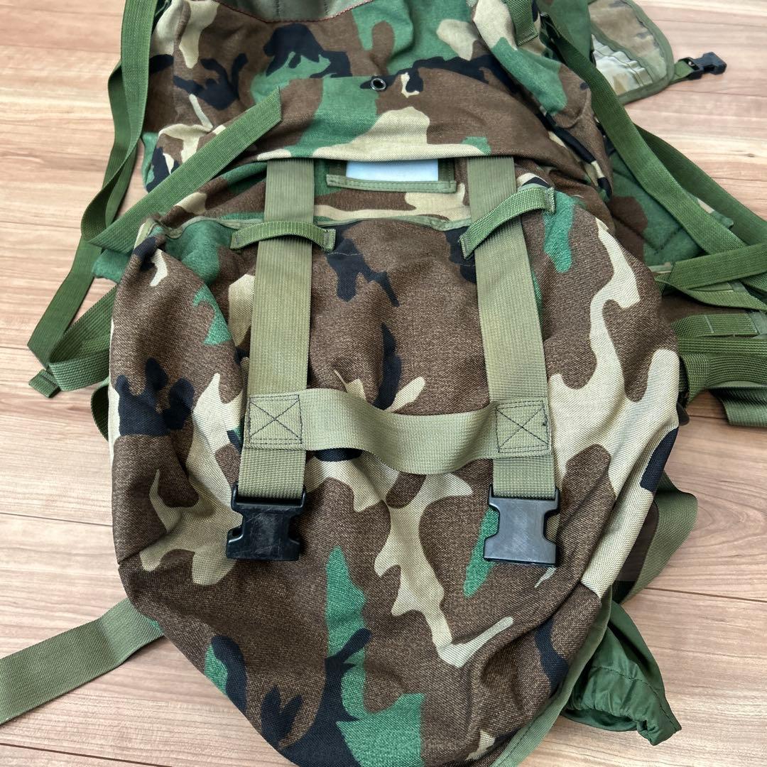 【お探しの方ぜひ】米軍放出品 バックパック MOLLE 2 メインパック5点